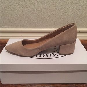 Steve Madden Pumps